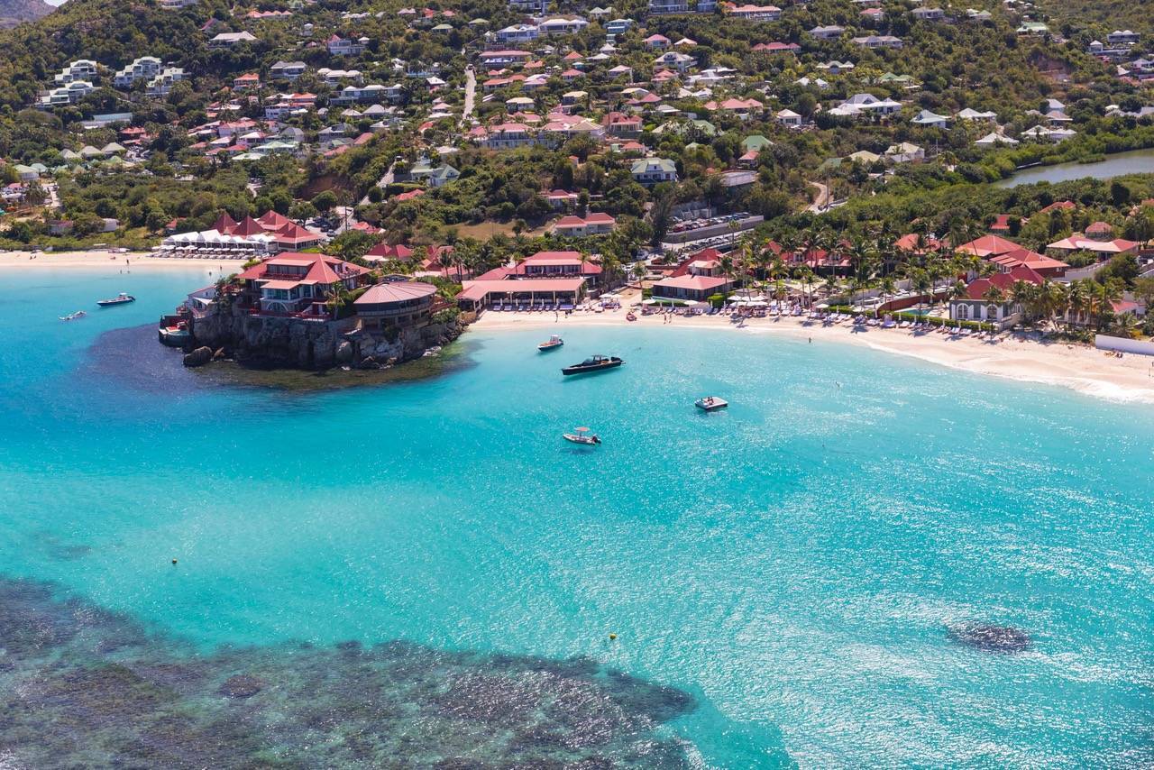 5-st-barth-loisirs-plage-st-jean-st-barths.jpeg