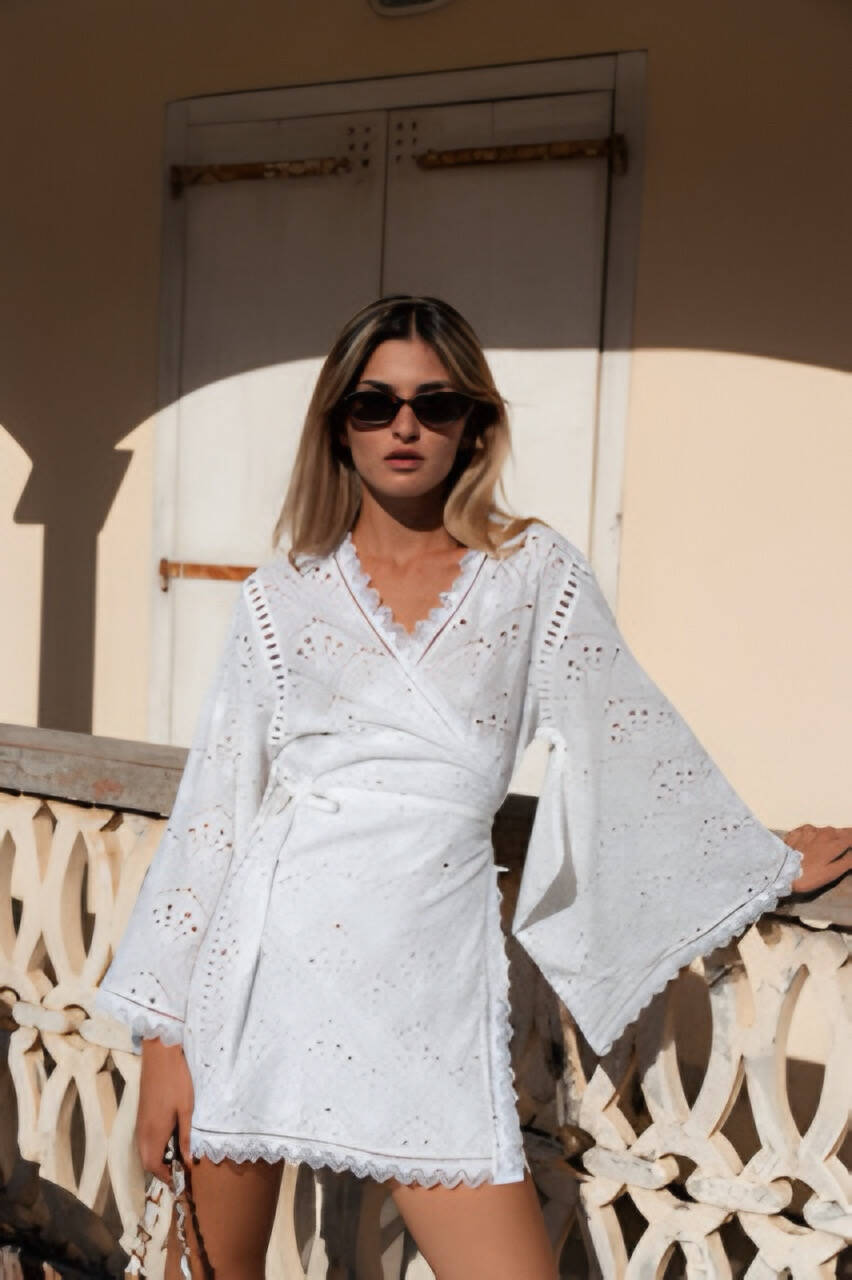 L’INTEMPORELLE BRODERIE ANGLAISE 