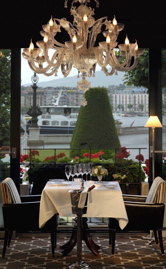 geneve--restaurant-windows-geneva-0-p03.jpg