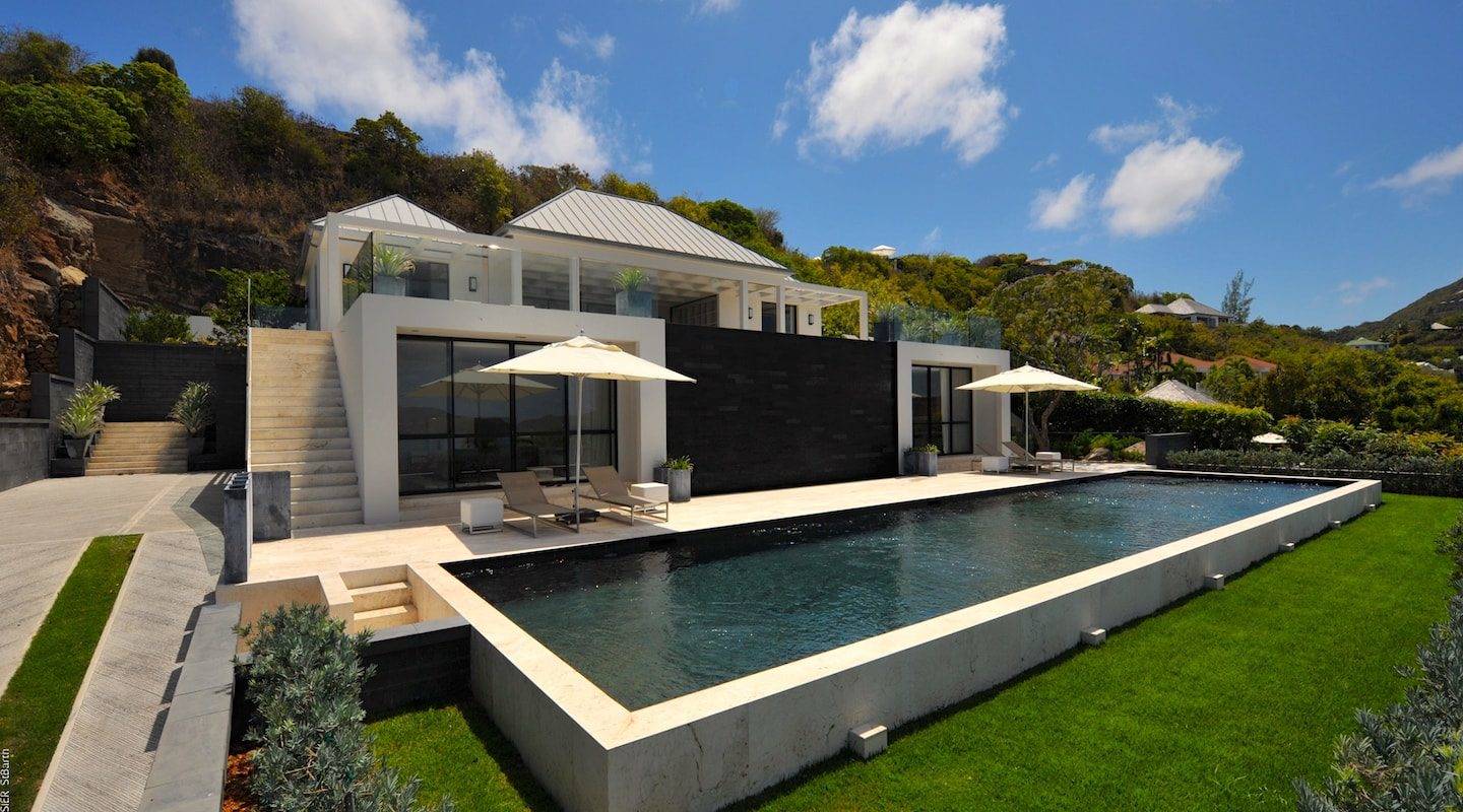 Barnes International