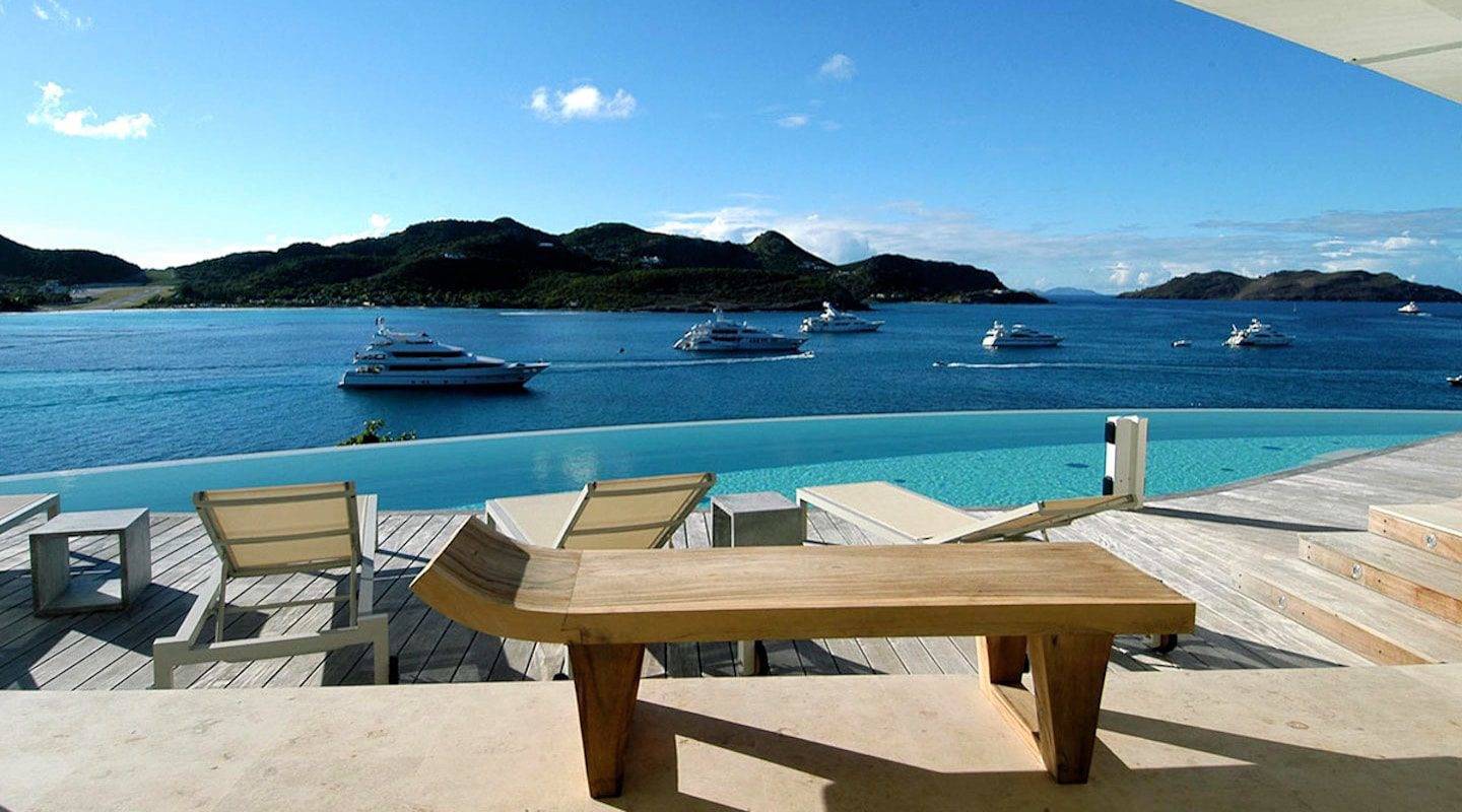 st-barth--villa-vue2-min.jpg