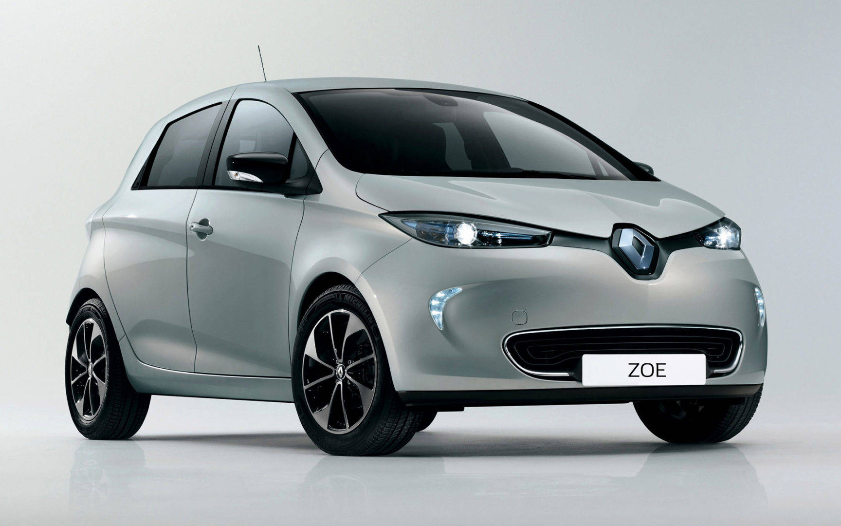 carpixel.net-2016-renault-zoe-z-e-swiss-edition-40181-wide.jpg