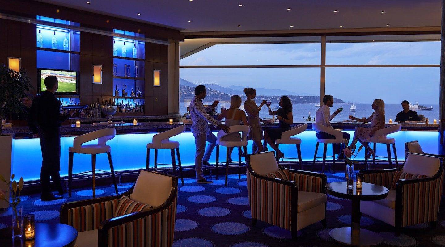 Saphir 24 Restaurant A C C E S S Monaco