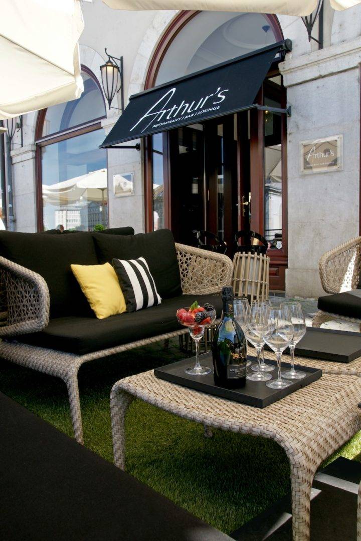 geneve-restaurant-13-terrasse-min.jpg