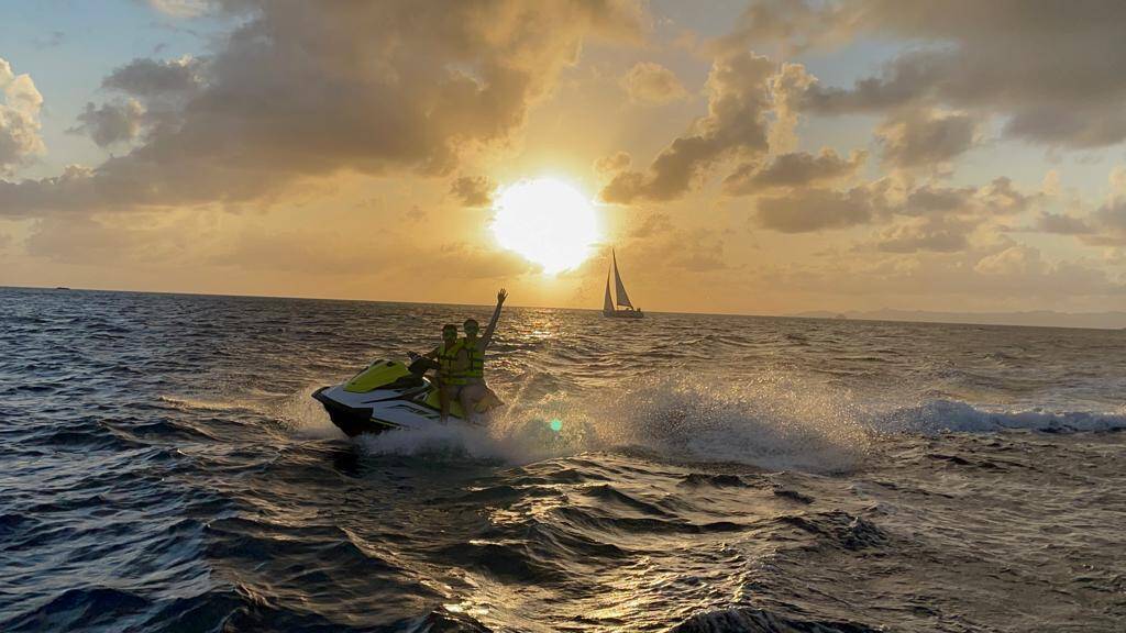 1-st-barth-loisirs-jet-ski-racing-gustavia-st-barts.jpg.jpg