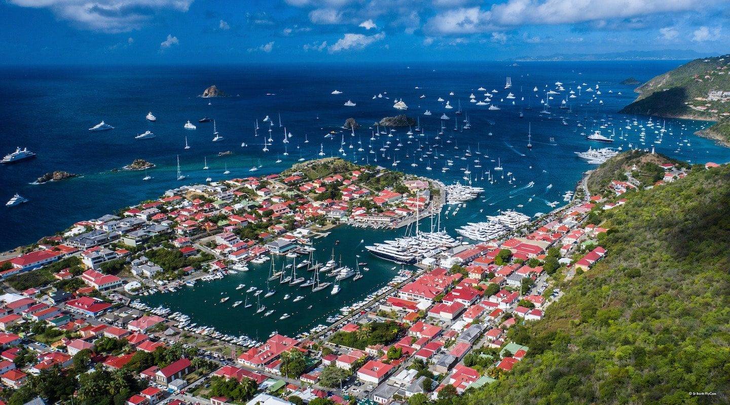 st-barth-service-gustavia-harbor-31-12-2015-min.jpg