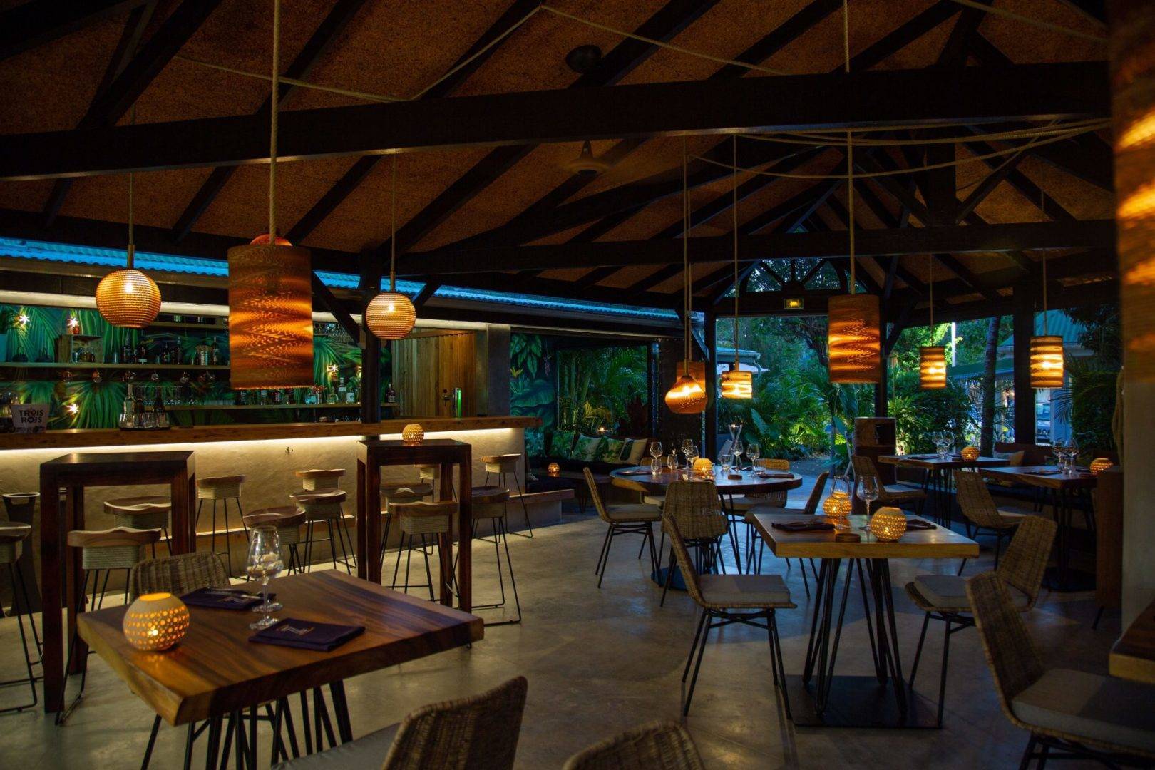 Zion Restaurant St Barts Lunch Reservations 24/7, Menu, Prices, Phone