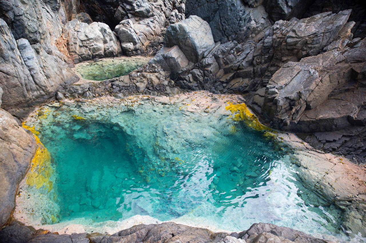 1-st-barth-loisirs-petit-cul-de-sac-piscines-naturelles-st-barths.jpeg