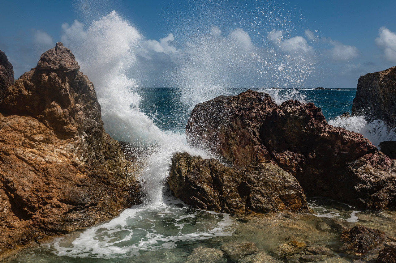 11-st-barth-grand-fond-plage-piscines-naturelles-st-barths.jpeg