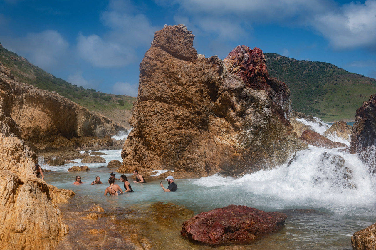 12-st-barth-grand-fond-plage-piscines-naturelles-st-barths.jpeg