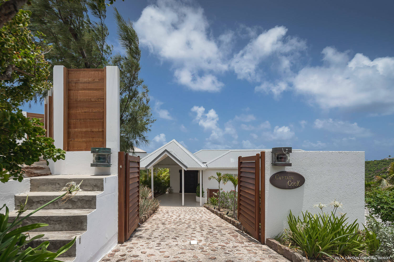 12-st-barth-villa-rental-captain-cook-pointe-milou-st-barths.jpg