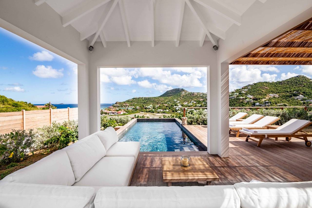 1-st-barths-villa-rental-au-paille-en-queue-saint-jean-st-barth.jpeg