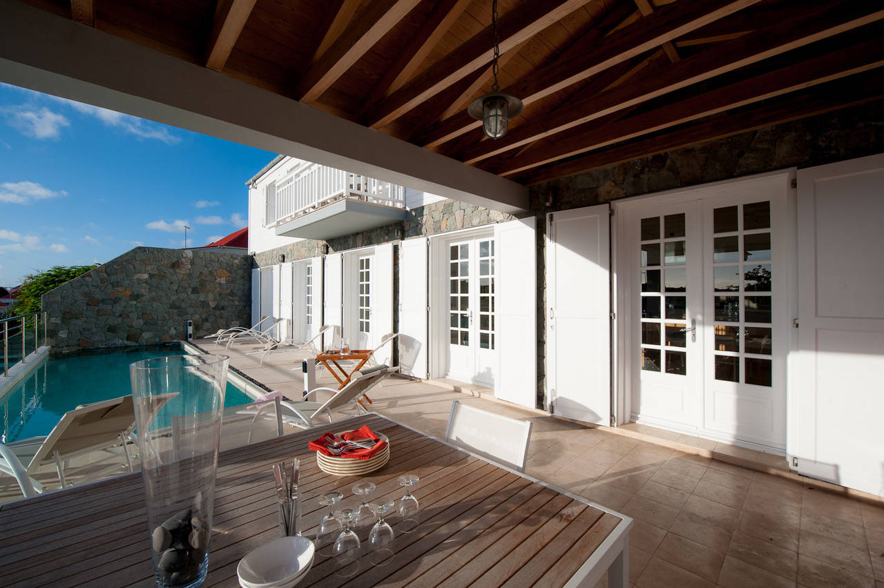 2-st-barths-villa-rental-maison-sur-le-port-gustavia-st-barth.jpeg