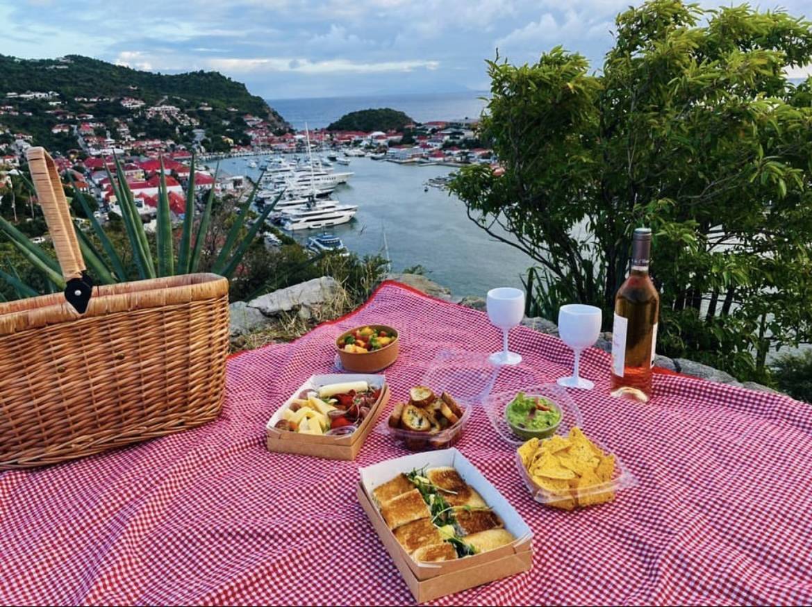 5-st-barth-restaurant-pic-chic-colombier-st-barths.jpeg