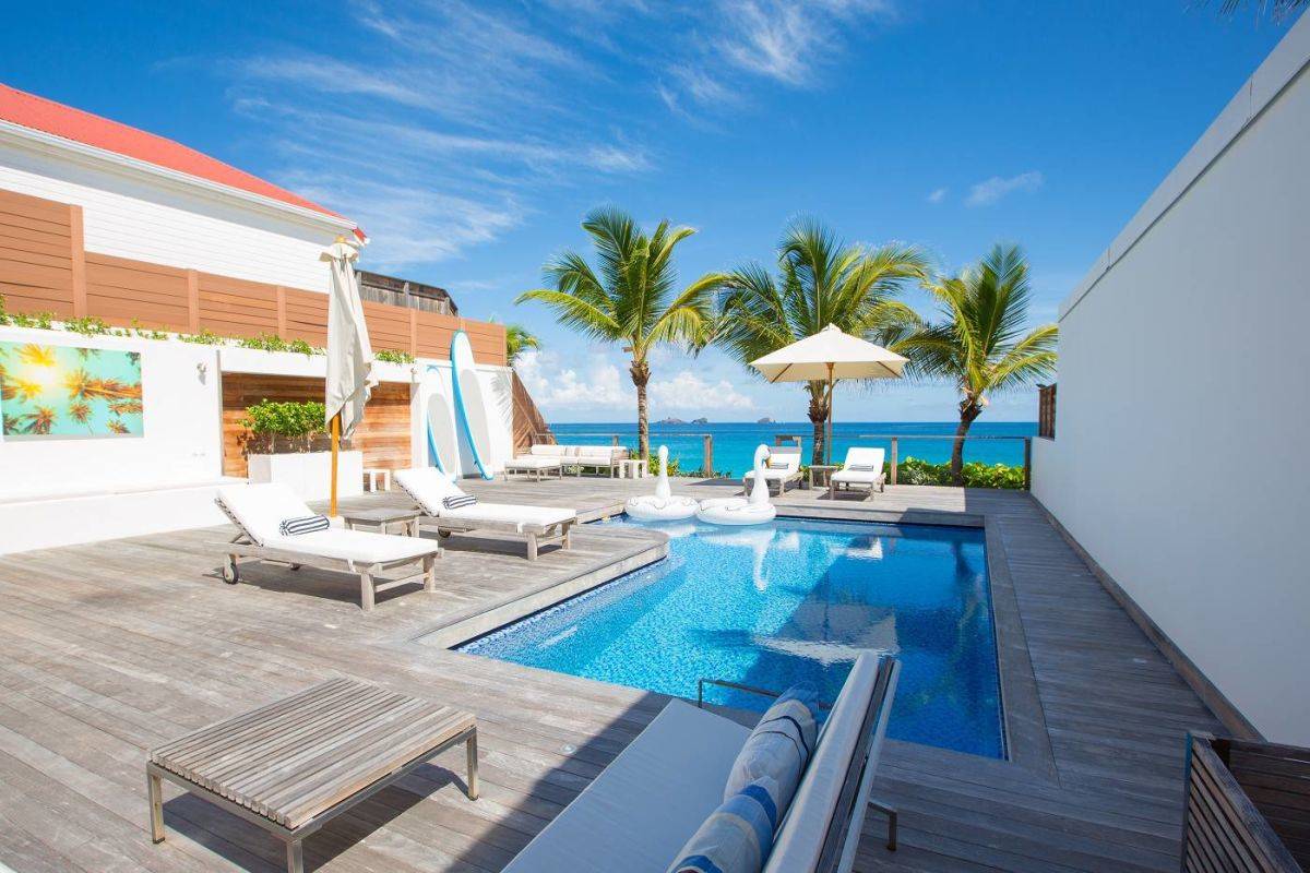 1-ideal-villa-rentals-st-barths-ganesh-pool-ocean-5de27d605343b071219602-1.jpg