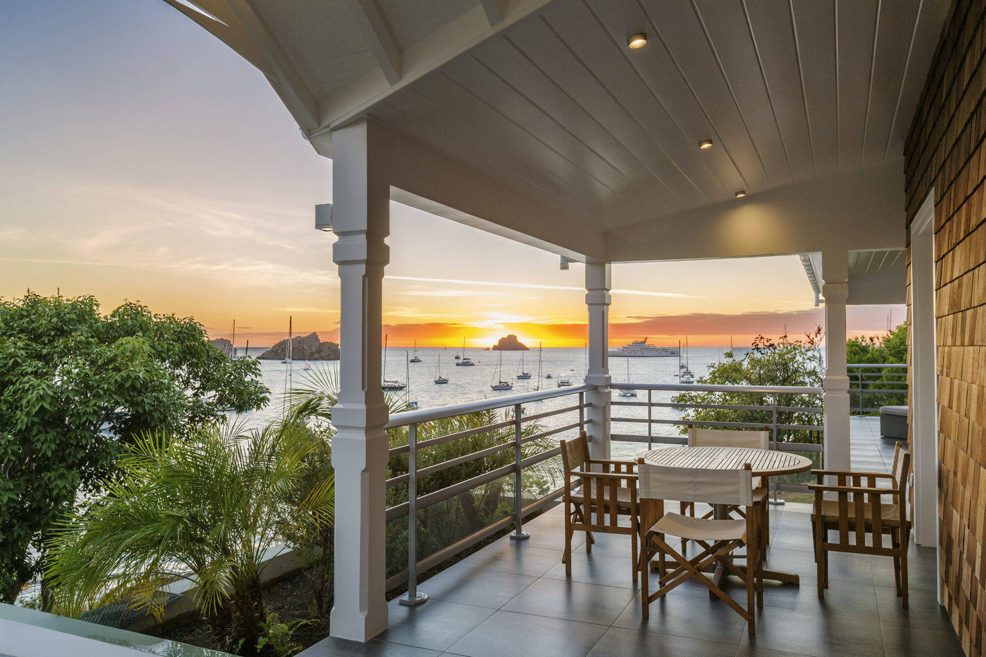 17_ideal_st_barth_villas_pleasure_terrasse_sunset.jpg