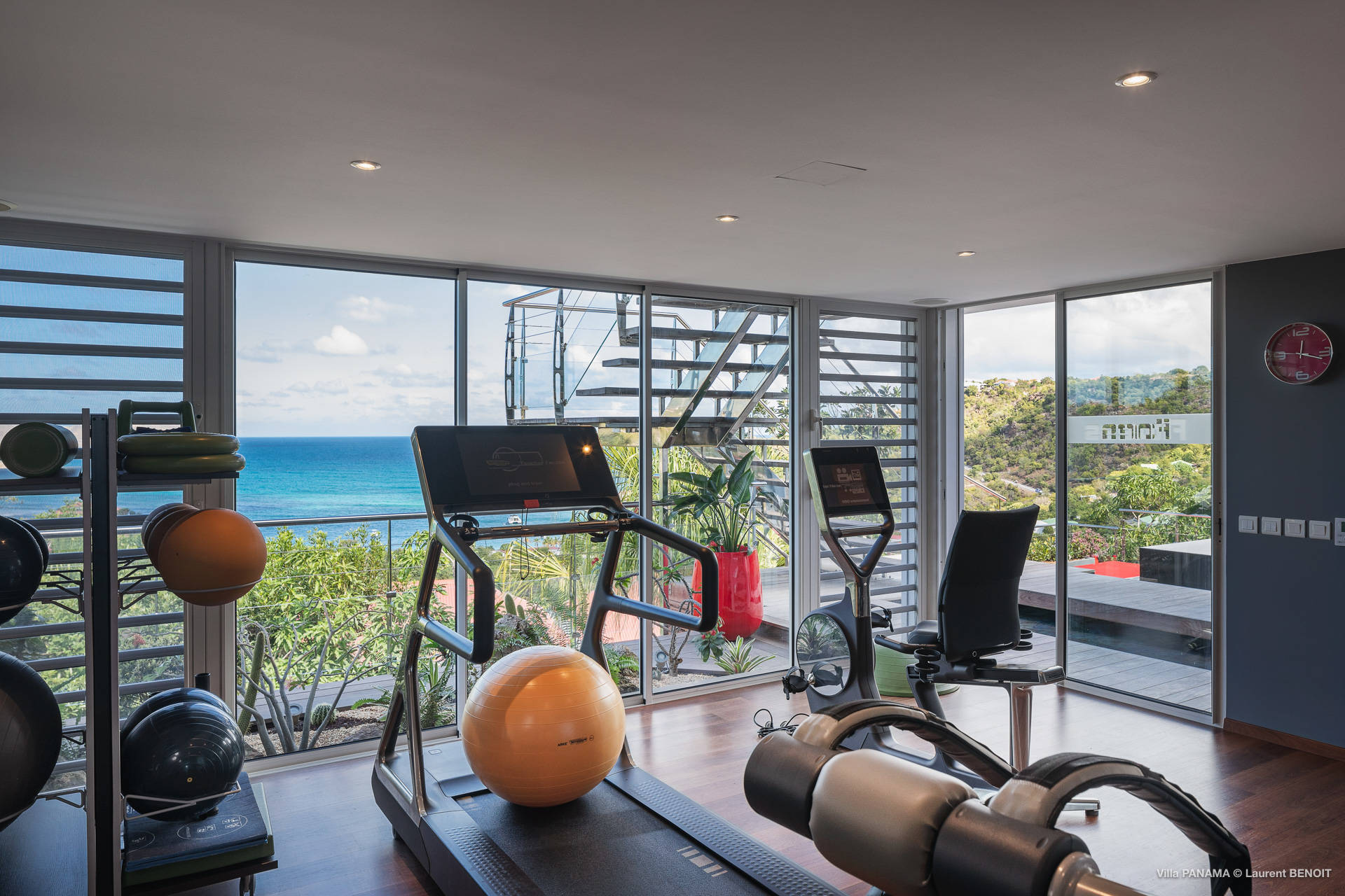 33-ideal_saint_barth_villa_rentals_panama_gym.jpg