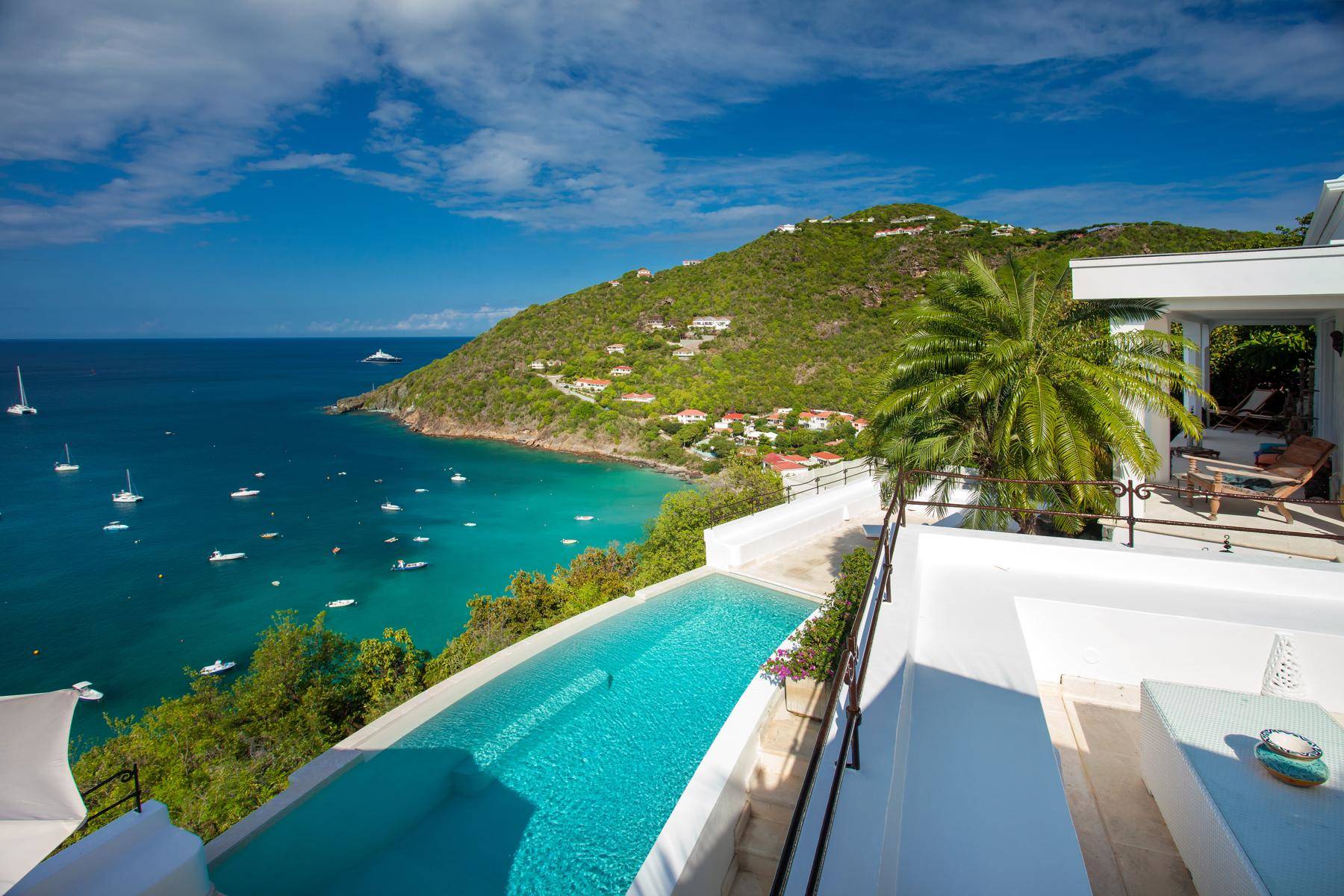3_ideal_villa_rentals_st_barth_mauresque_ocean_view.jpg