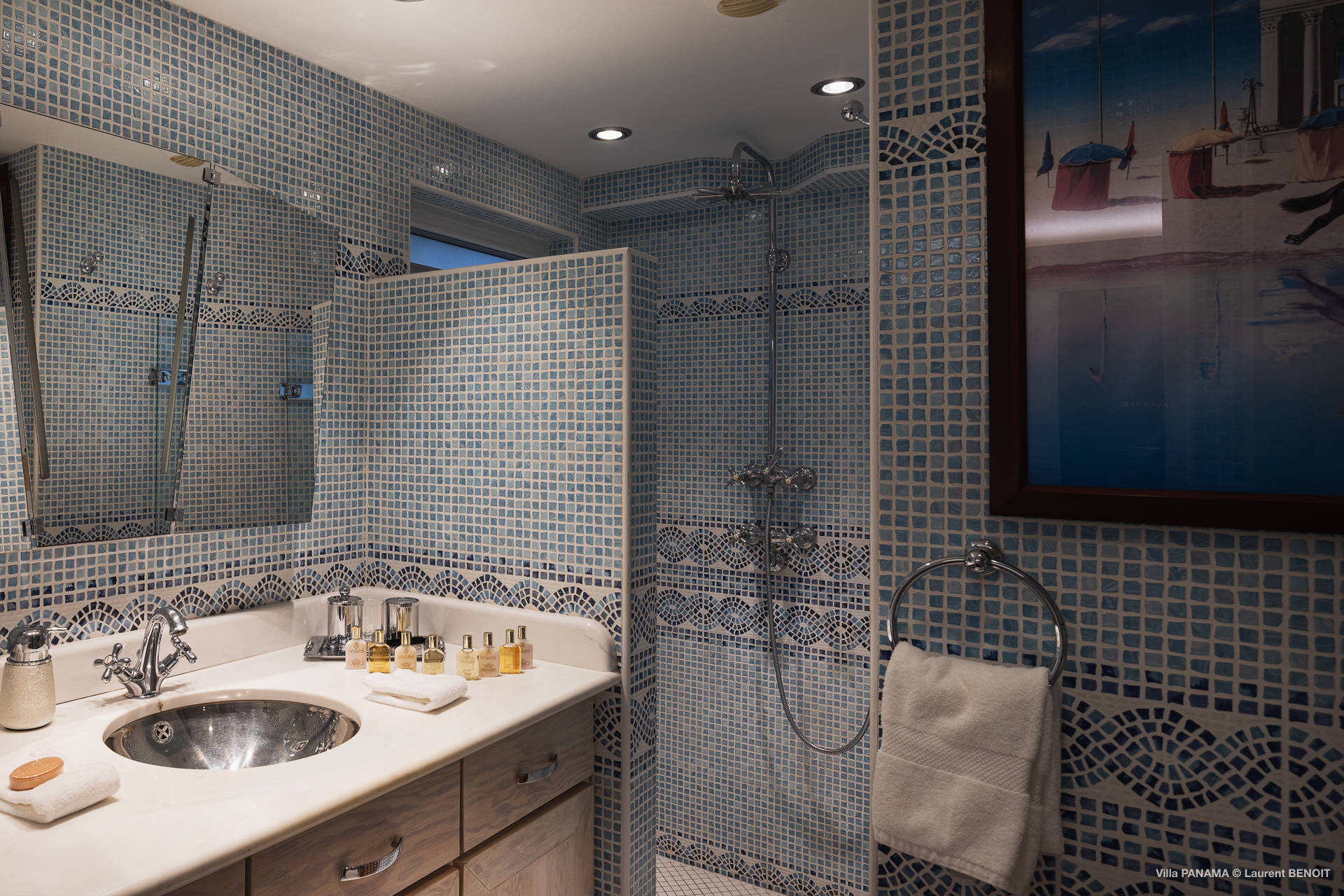 56-ideal_saint_barth_villa_rentals_panama_bathroom.jpg