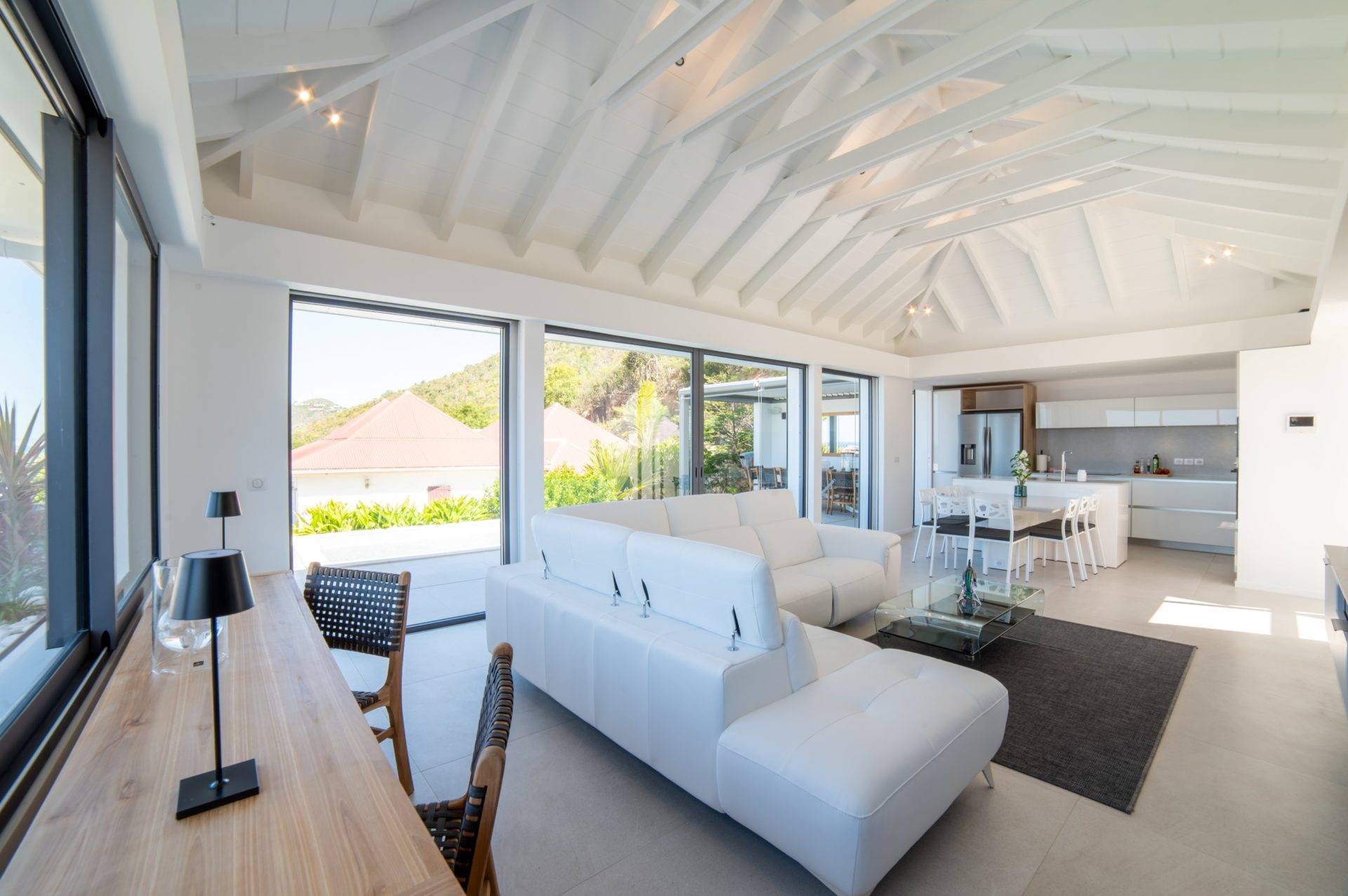 8_ideal_st_barth_villa_rental_villa_les_grenadines_gustavia_living_room.jpg