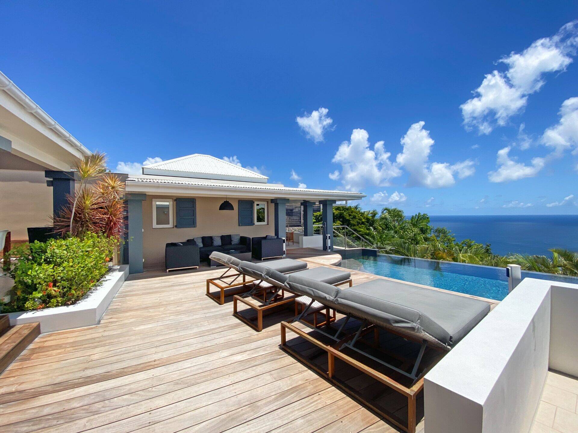 sun-beach-house-stbarth-vaguebleue9-min.jpg