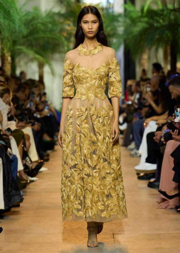 elie-saab-collection-2025-sahara16.jpg