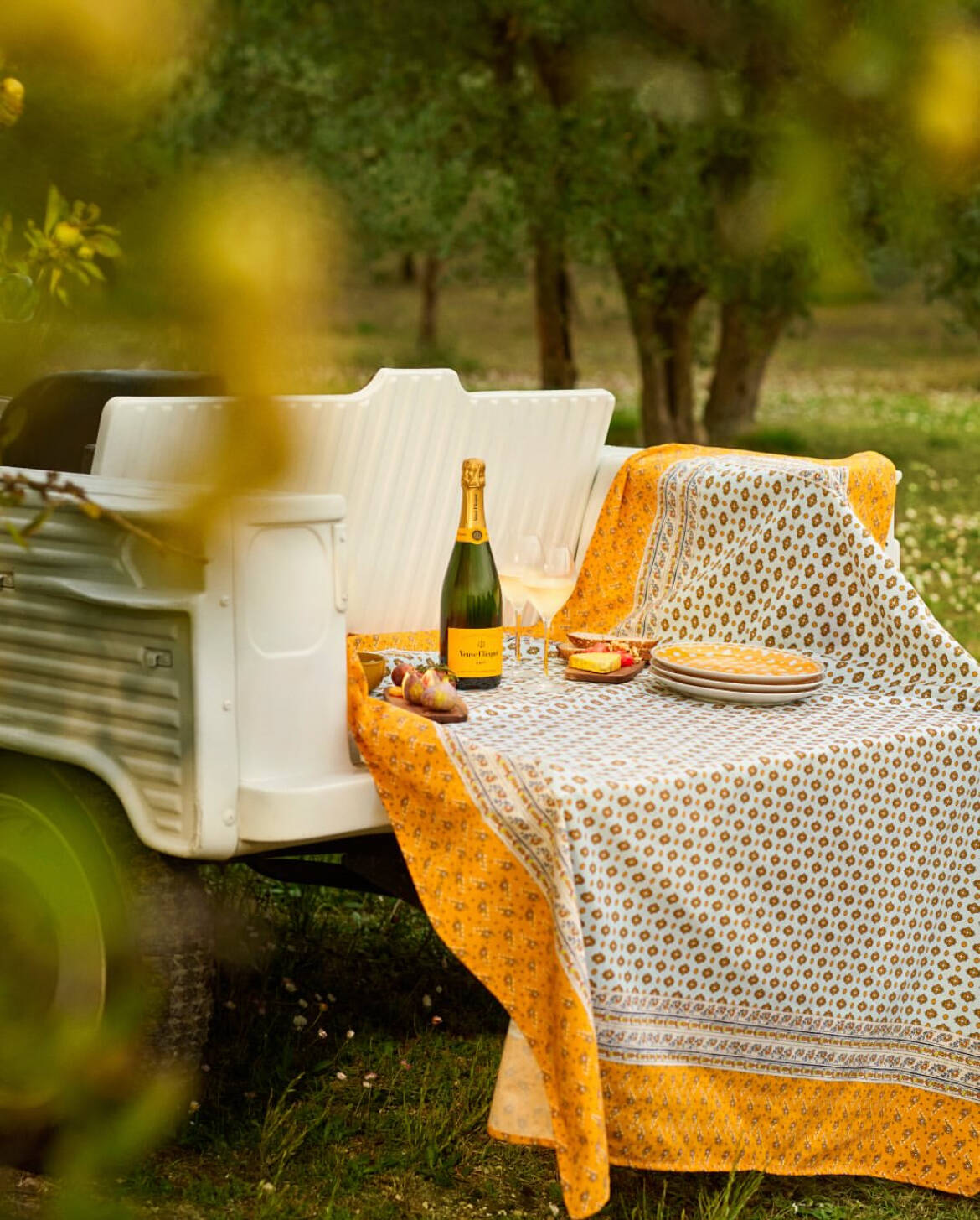 3-paris-champagne-veuve-clicquot-la-grande-dame-2028.jpg