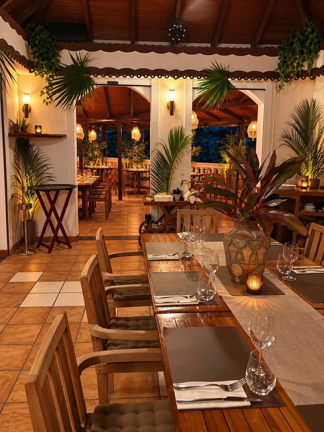 1-st-barth-restaurant-le-diamant-st-jean-st-barts.jpg